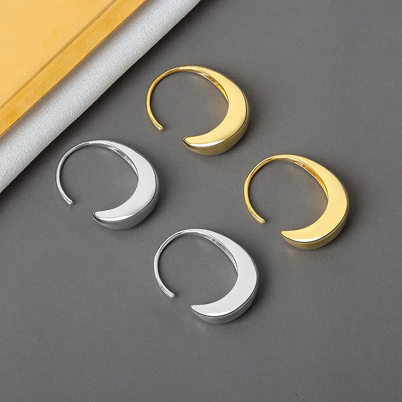 Charlie's 925 Sterling Silver, Trendy ,Vintage Stylish, Minimalist, Simple ,Retro, Hocked Earring