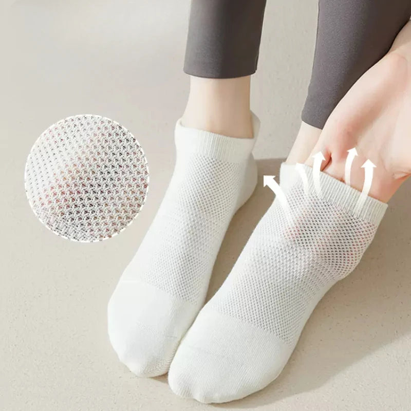 Yulia's Mesh yoga socks