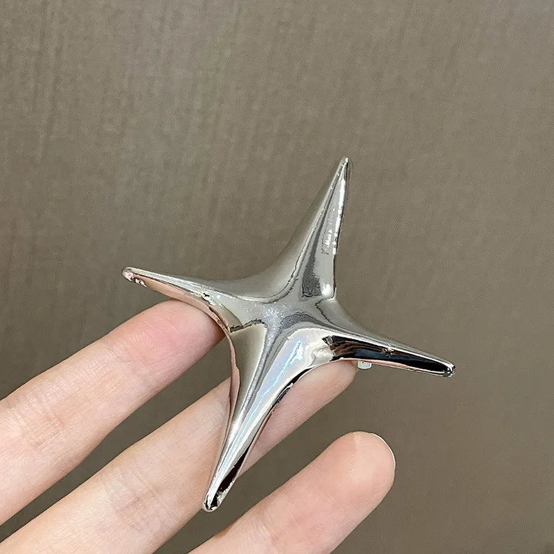 Janet's Cool Style Alloy Star Brooch