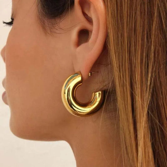 Rula's big chunky C-shape dangle golden/silver earrings