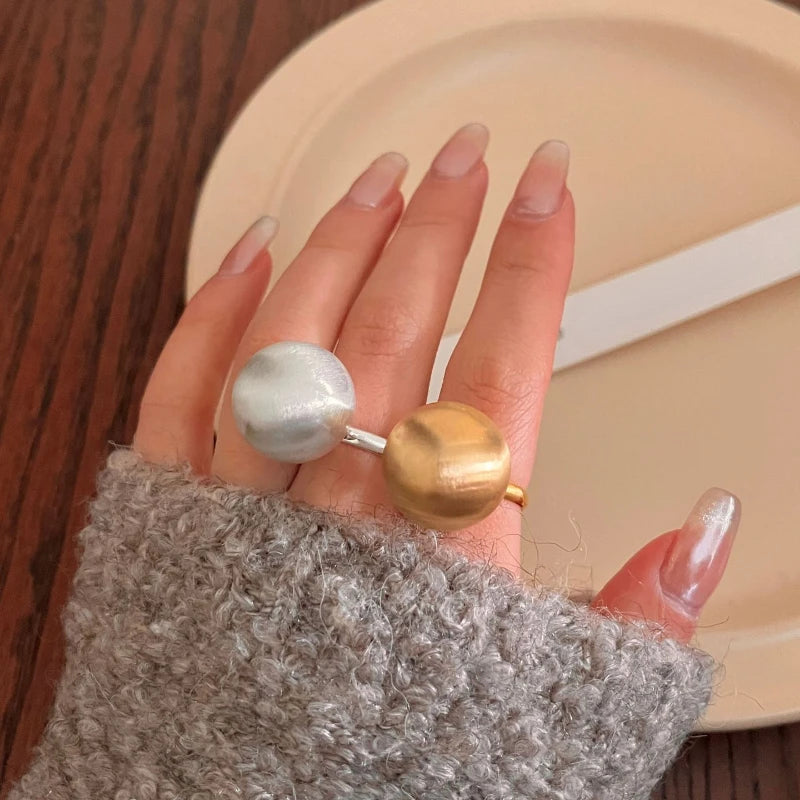 Bianca's Stylish Sphere Designed Alloy Ring