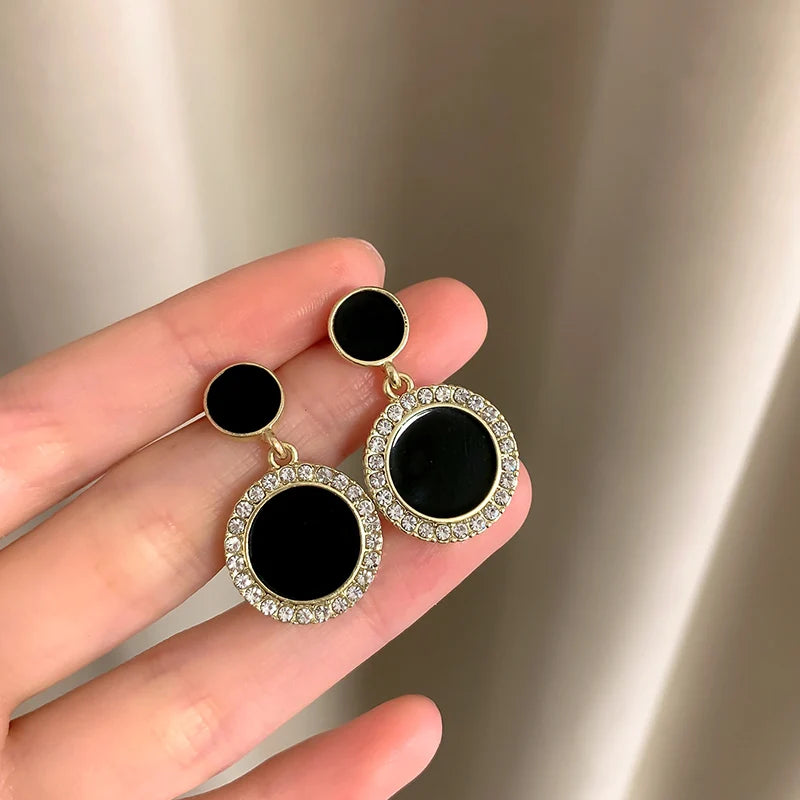 Nihal's Black Earrings Sets