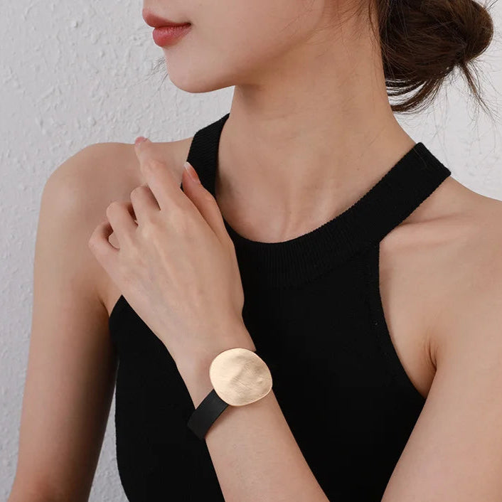 Marian's Luxury, Trendy, Stylish, Retro, Magnet Lock, Golden/Silver, Bangles Bracelets