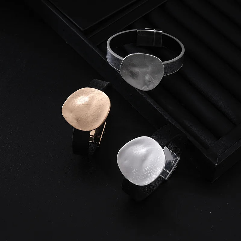 Marian's Luxury, Trendy, Stylish, Retro, Magnet Lock, Golden/Silver, Bangles Bracelets