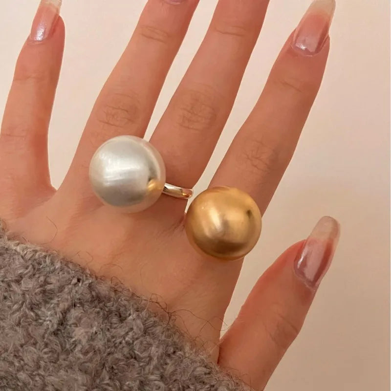 Bianca's Stylish Sphere Designed Alloy Ring