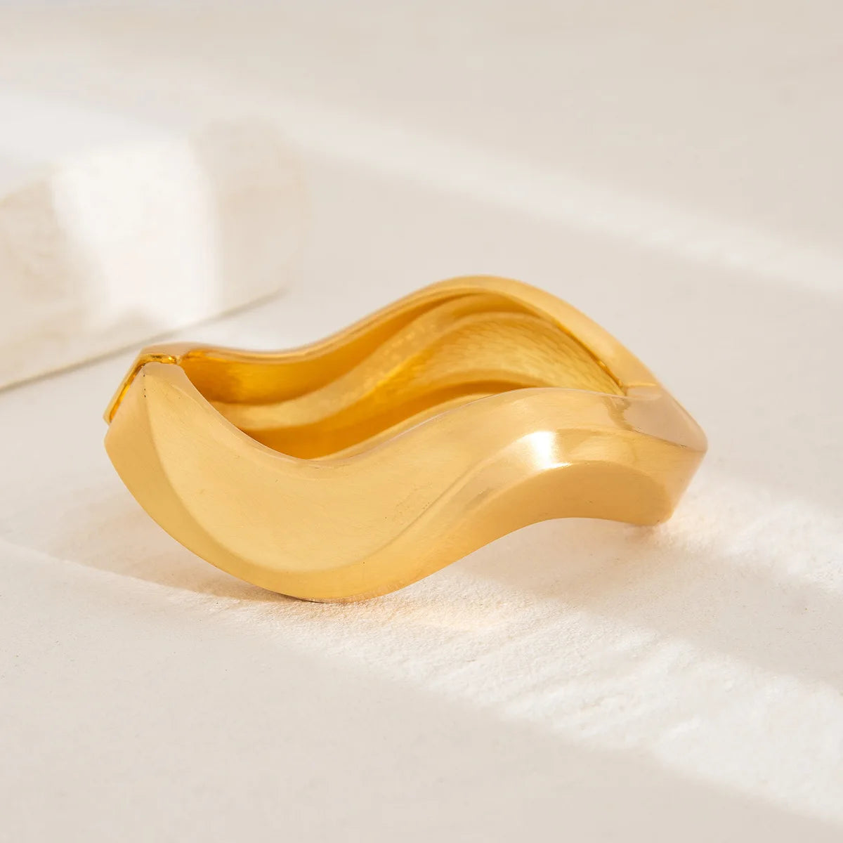 Rania's Chunky, Wide, Trendy, Vintage, Wavy, Stylish, Golden, Cuff, Thick, Bracelet