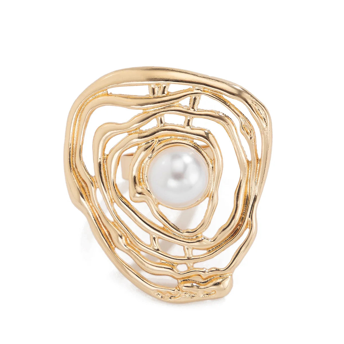 Huda's French Design Alloy ring with pearl