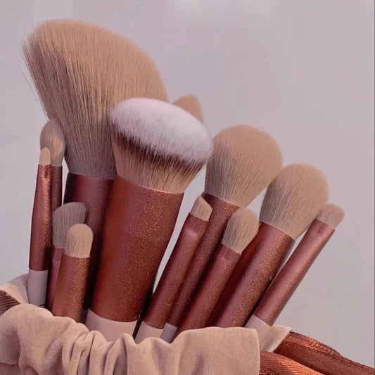 Julia's Makeup Brush Set - 13 Pcs