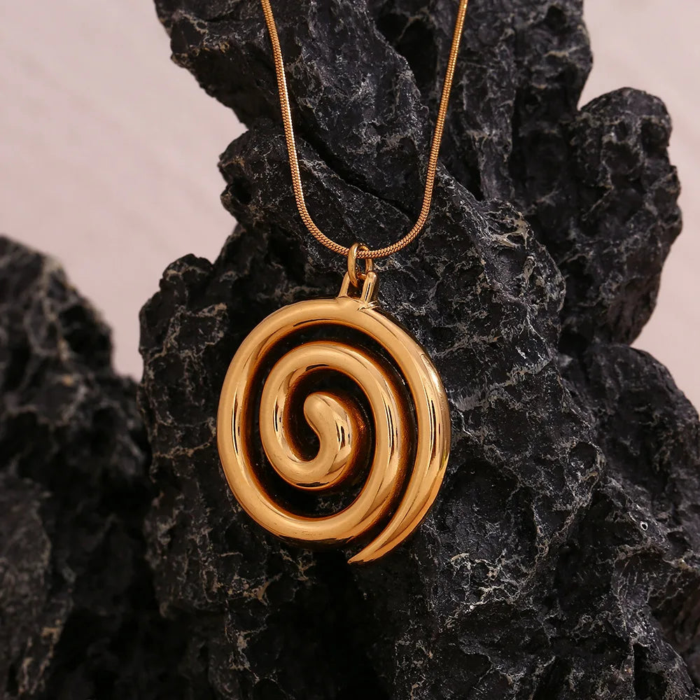 Rima's Spiral Necklace