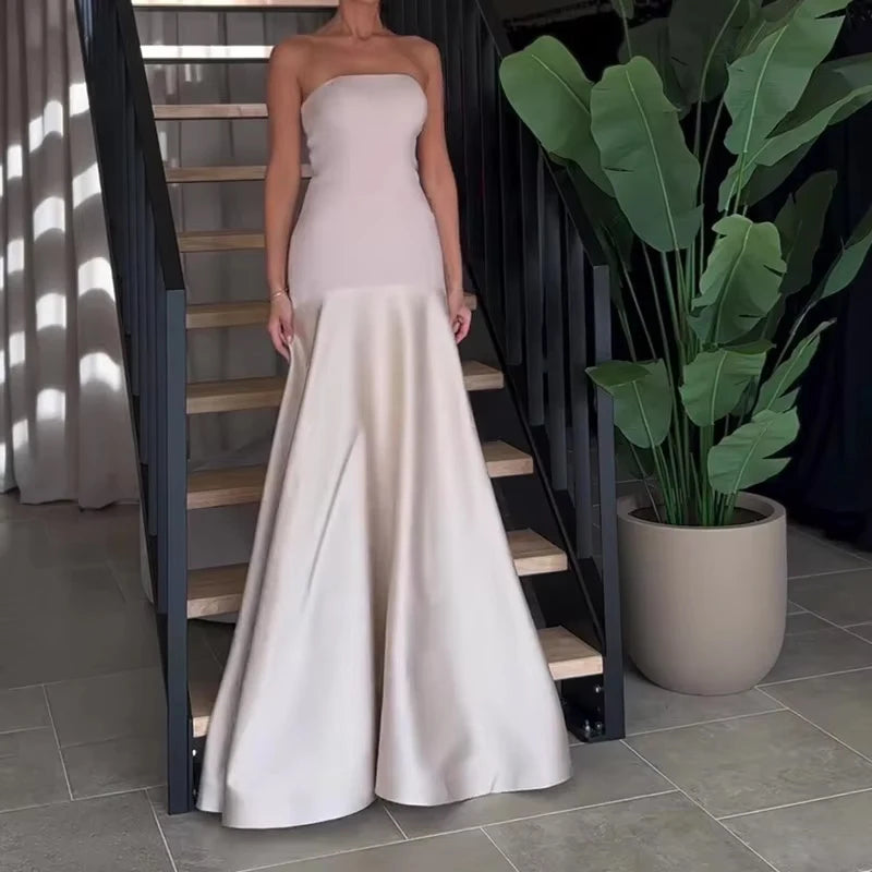 Ellen's Strapless Elegant Drop-waist Maxi dress