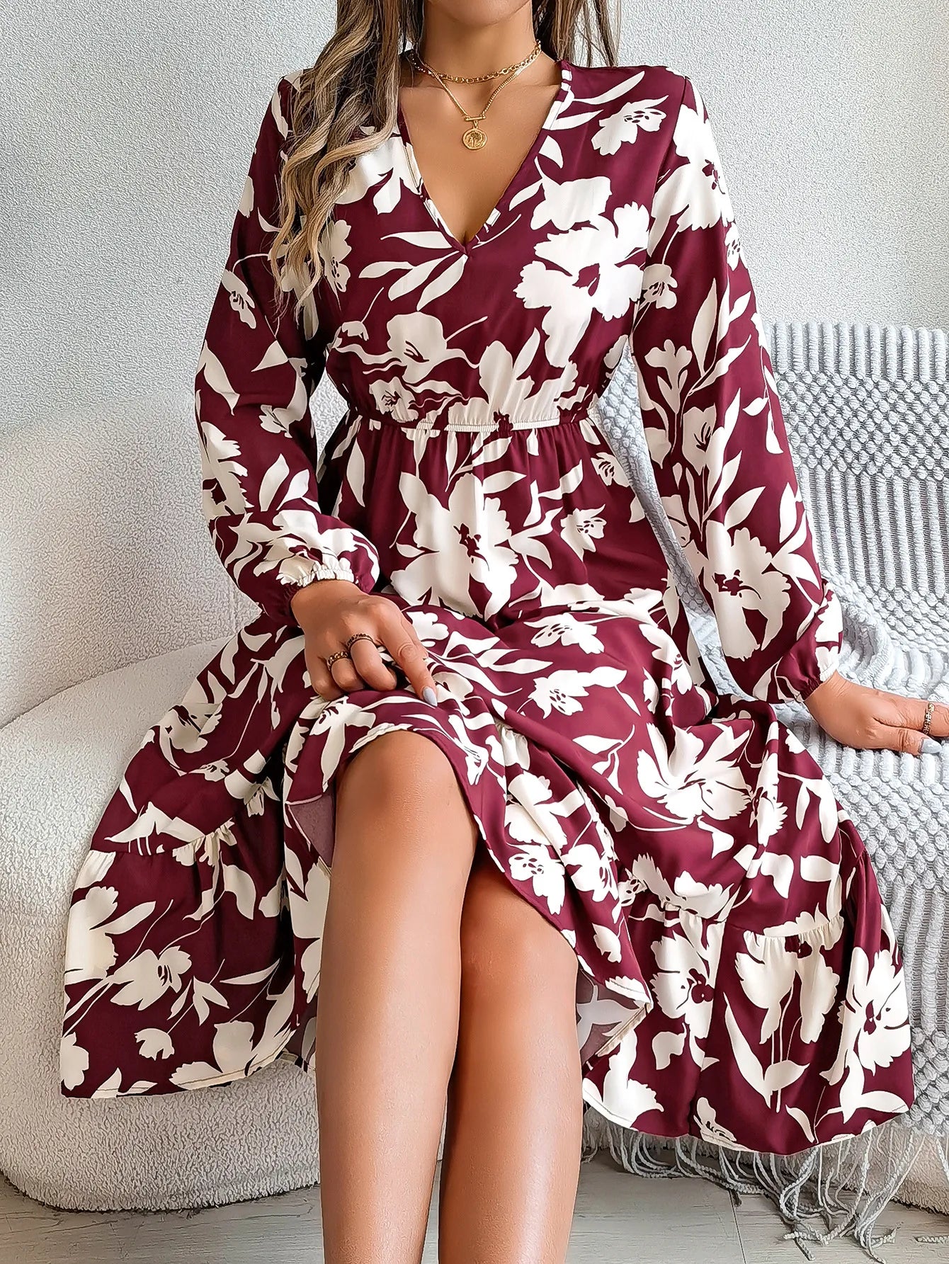 Vienna's Floral Print, Trendy, Stylish, Vintage, Elastic Waist, Long Sleeves, Pullover, Robe, Midi Long Dress