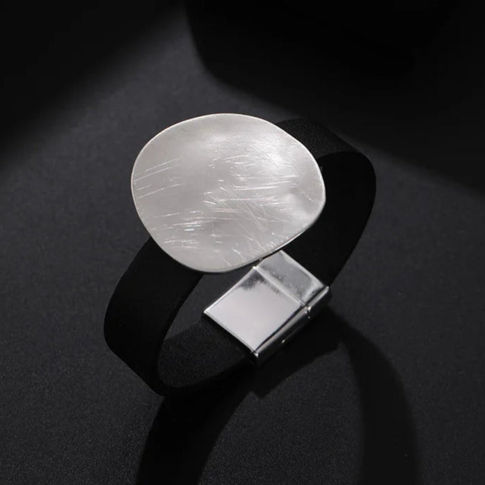 Marian's Luxury, Trendy, Stylish, Retro, Magnet Lock, Golden/Silver, Bangles Bracelets