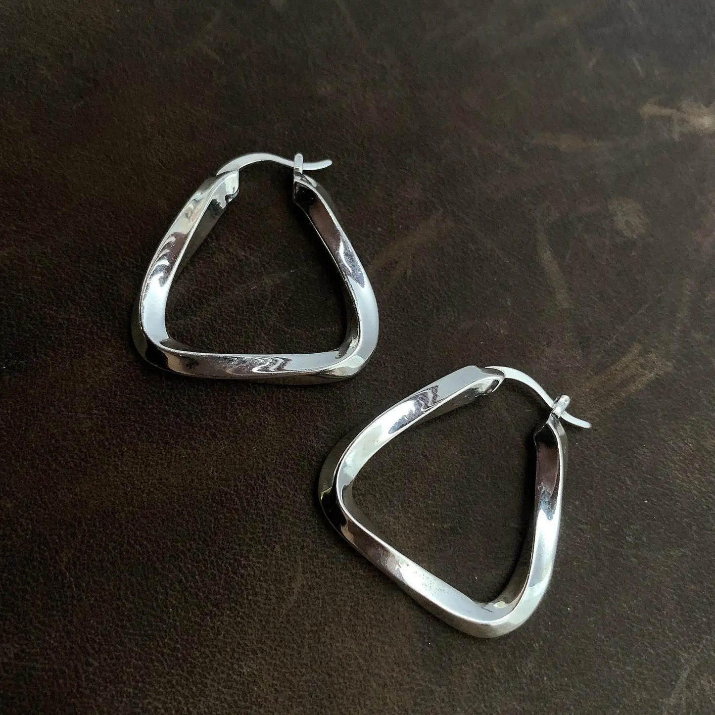 Cayla's 925 Sterling Silver Geometric, Trendy, Stylish, Hooped Earrings