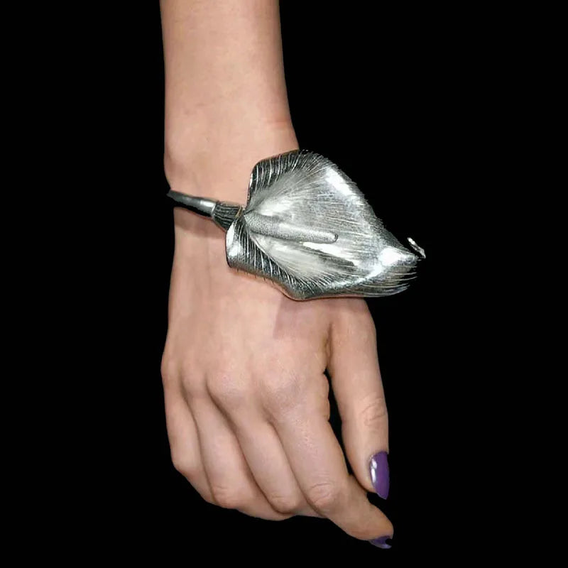 Marian's Unique, Edgy, Open, Large, Alloy, Leaf Bracelets