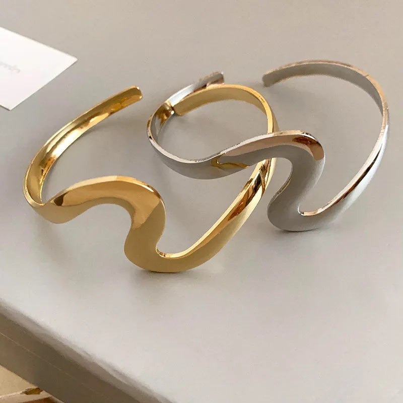 Zoe's Irregular Wavy Shape open Bracelet