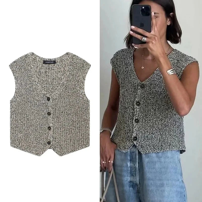 Rachel's Short, Sleeveless, Knitted, Trendy, Stylish, V-neck, Single breasted, Casual Vest