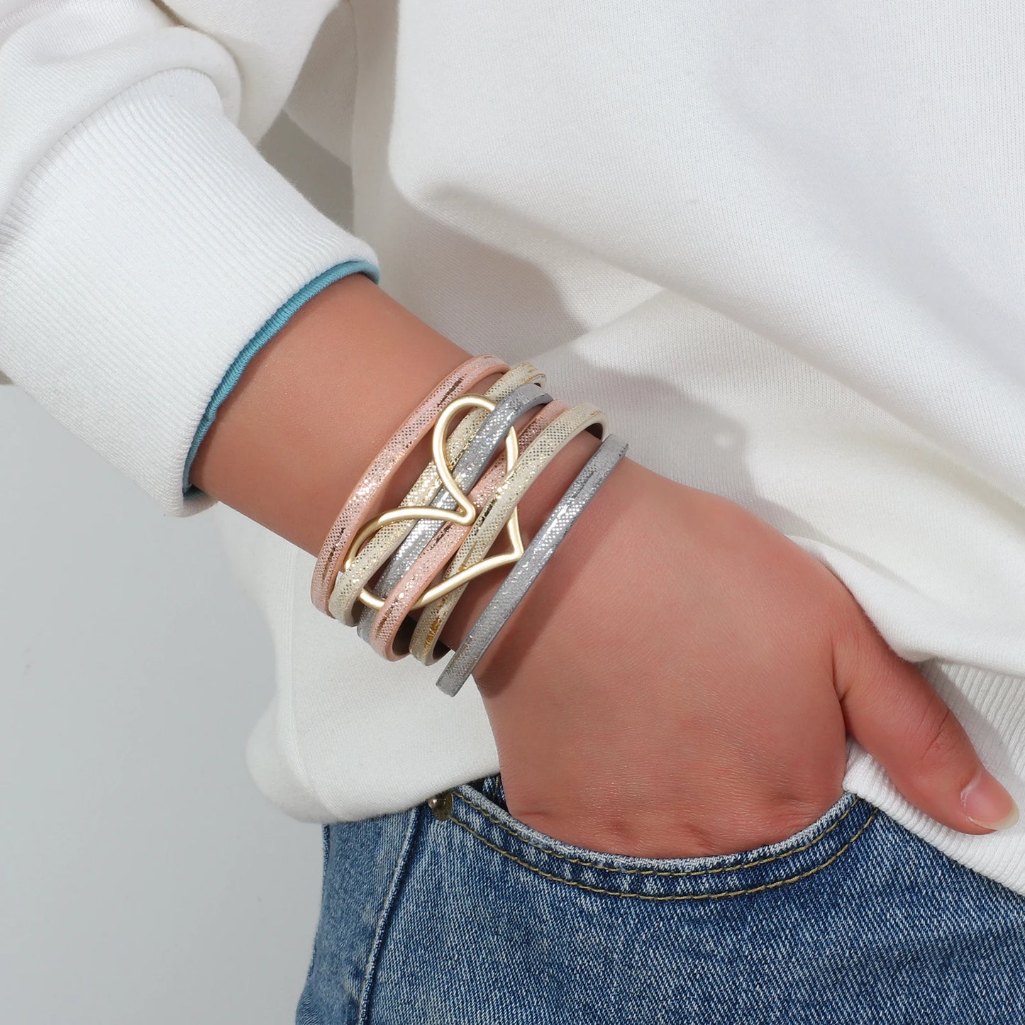 Zina's Heart Leather Multilayer Bangle Bracelet with magnet buckle