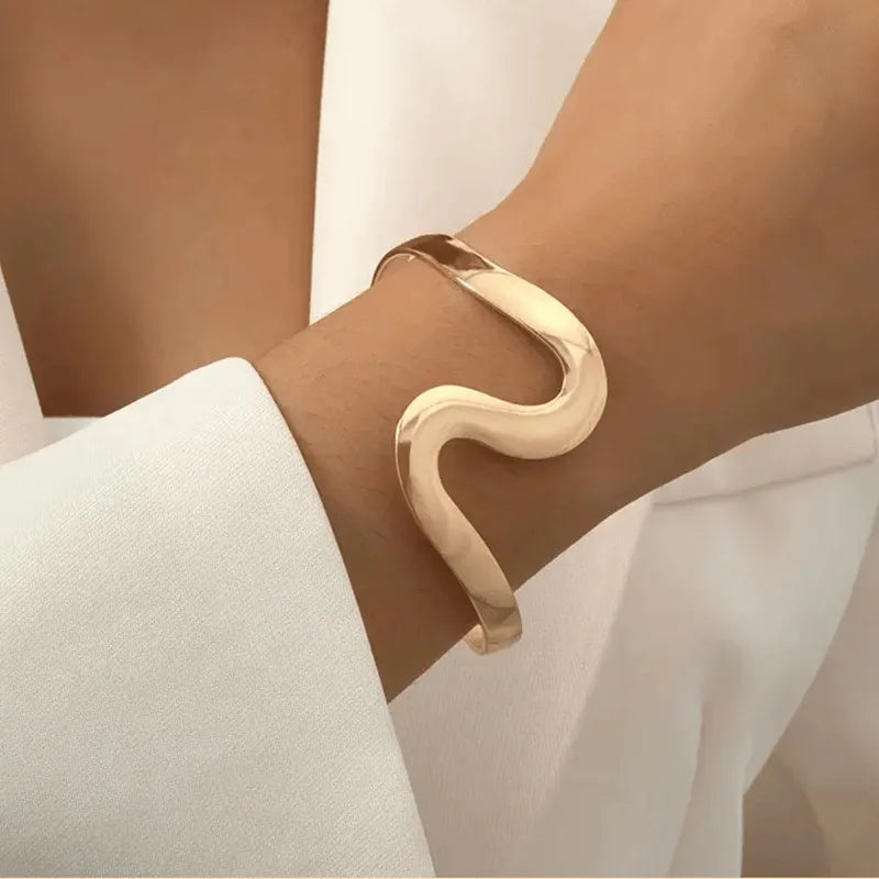 Zoe's Irregular Wavy Shape open Bracelet