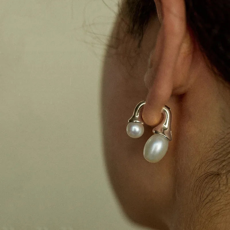 Julia's Pearly Earrings